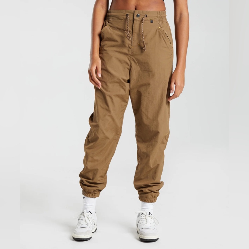 Gymshark Retake Track Joggers (Puddle Brown)